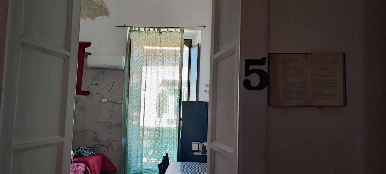 Appartamento Downtown Vicino Al Duomo Aeroporto di Catania Fontana Rossa